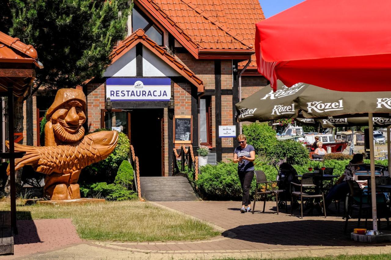 Przystan Leba Resort&Restaurant Екстериор снимка