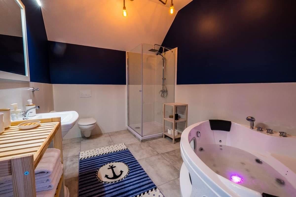 Przystan Leba Resort&Restaurant Екстериор снимка