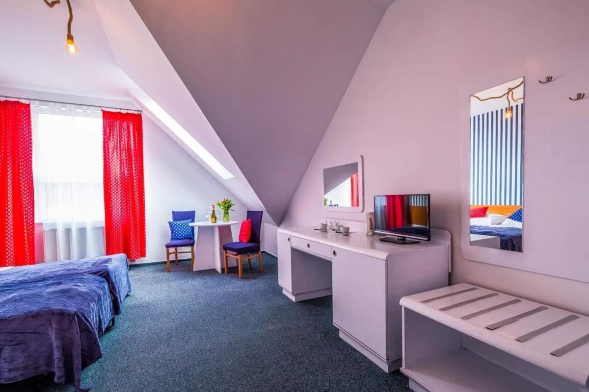 Przystan Leba Resort&Restaurant Екстериор снимка